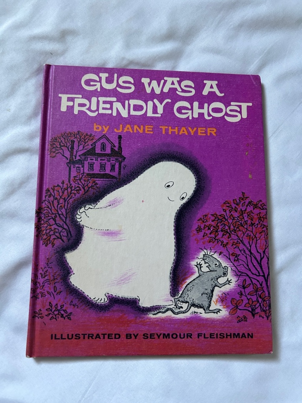 Gus was a friendly ghost book by Jane Thayer HB